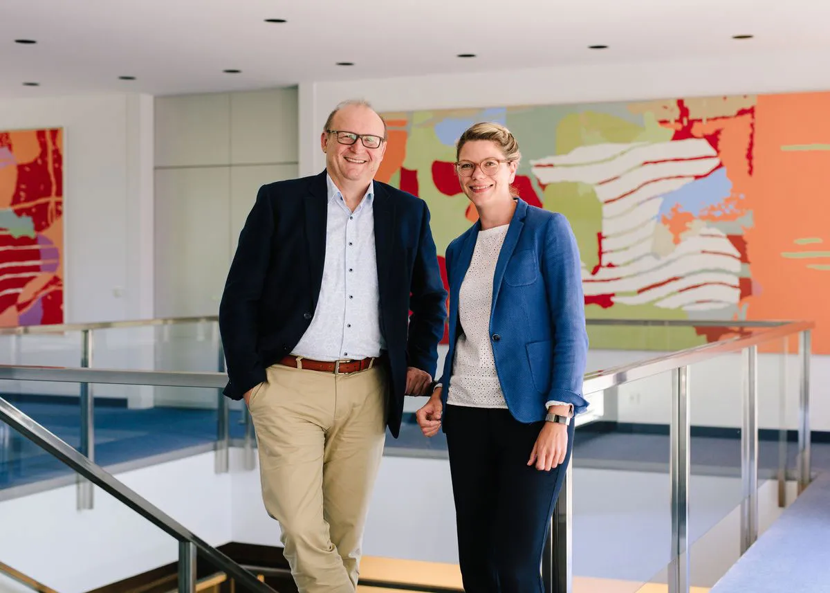 Dr. Franz Dettenwanger (links) und Dr. Hanna Denecke