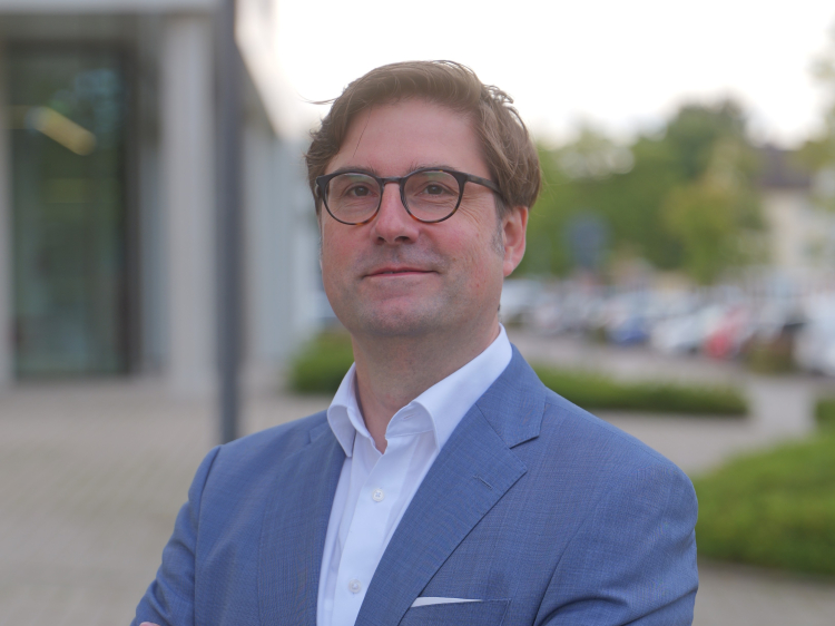 Portraitfoto von René W. Dausner