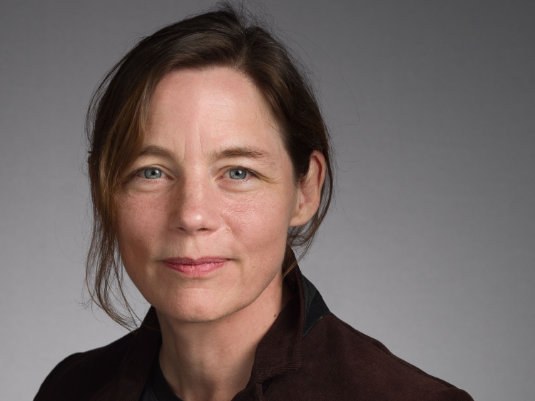 Das Foto zeigt Prof. Dr. Eva Wegner im Portrait