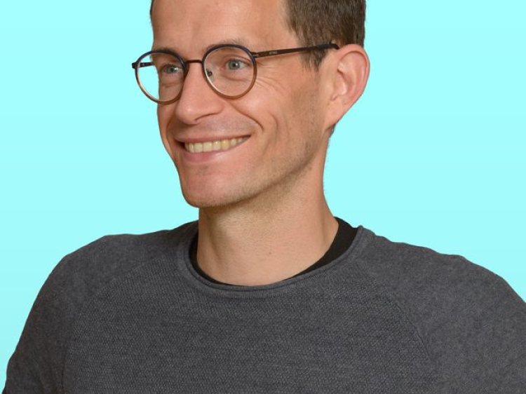 Zu sehen ist Prof. Dr. Klaus Eickel. 