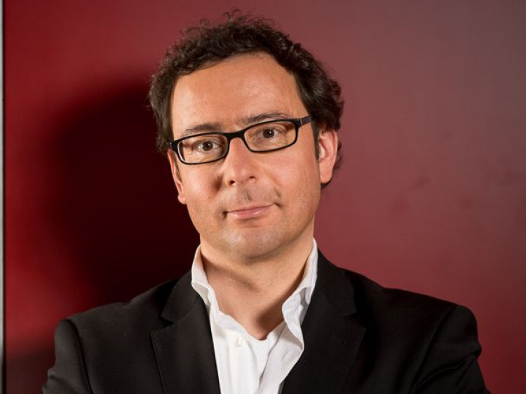 Das Foto zeigt Dr. Ulrich Kühn