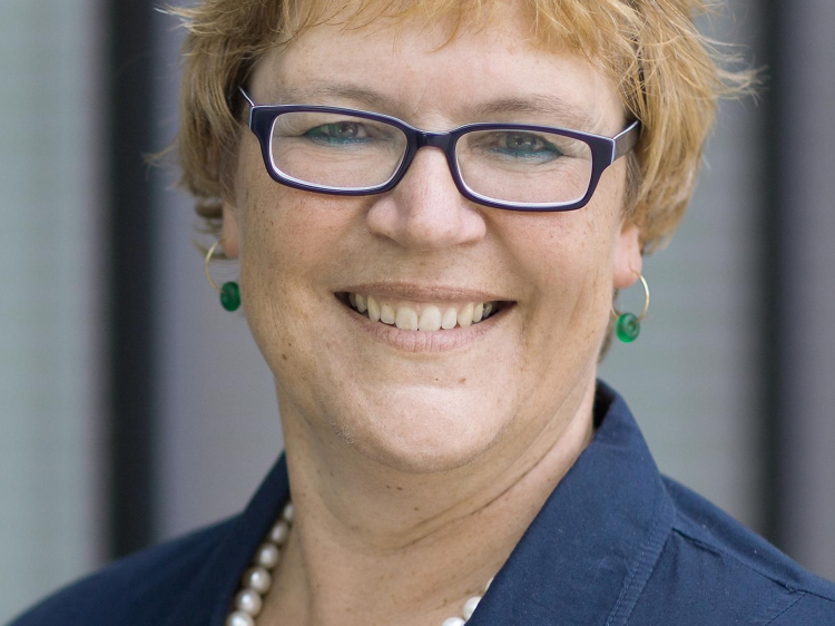 Das Foto zeigt Cornelia Mahler. 