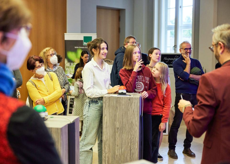 Besucher auf dem Fest der Wissenschaft